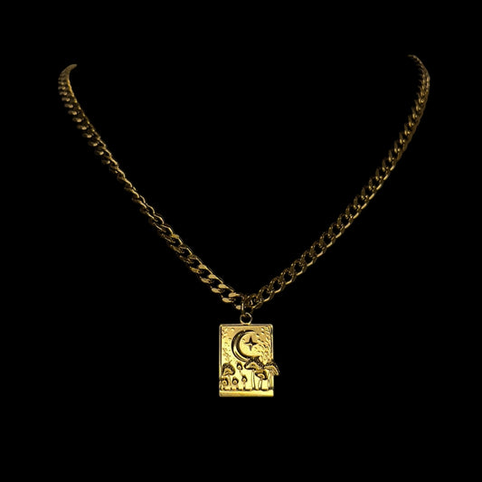 Fairy Scene Cuban Link Chain Gold